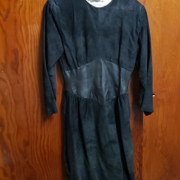 SADE AND leather dress¹ - Picture 1 of 1